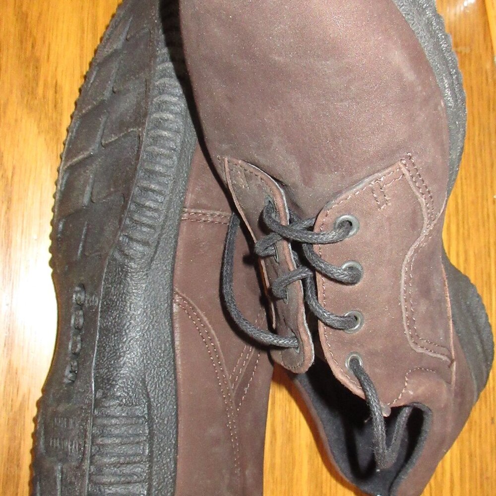 NEW ECCO SOFT Brown Women's Laced Shoes 39 - 8